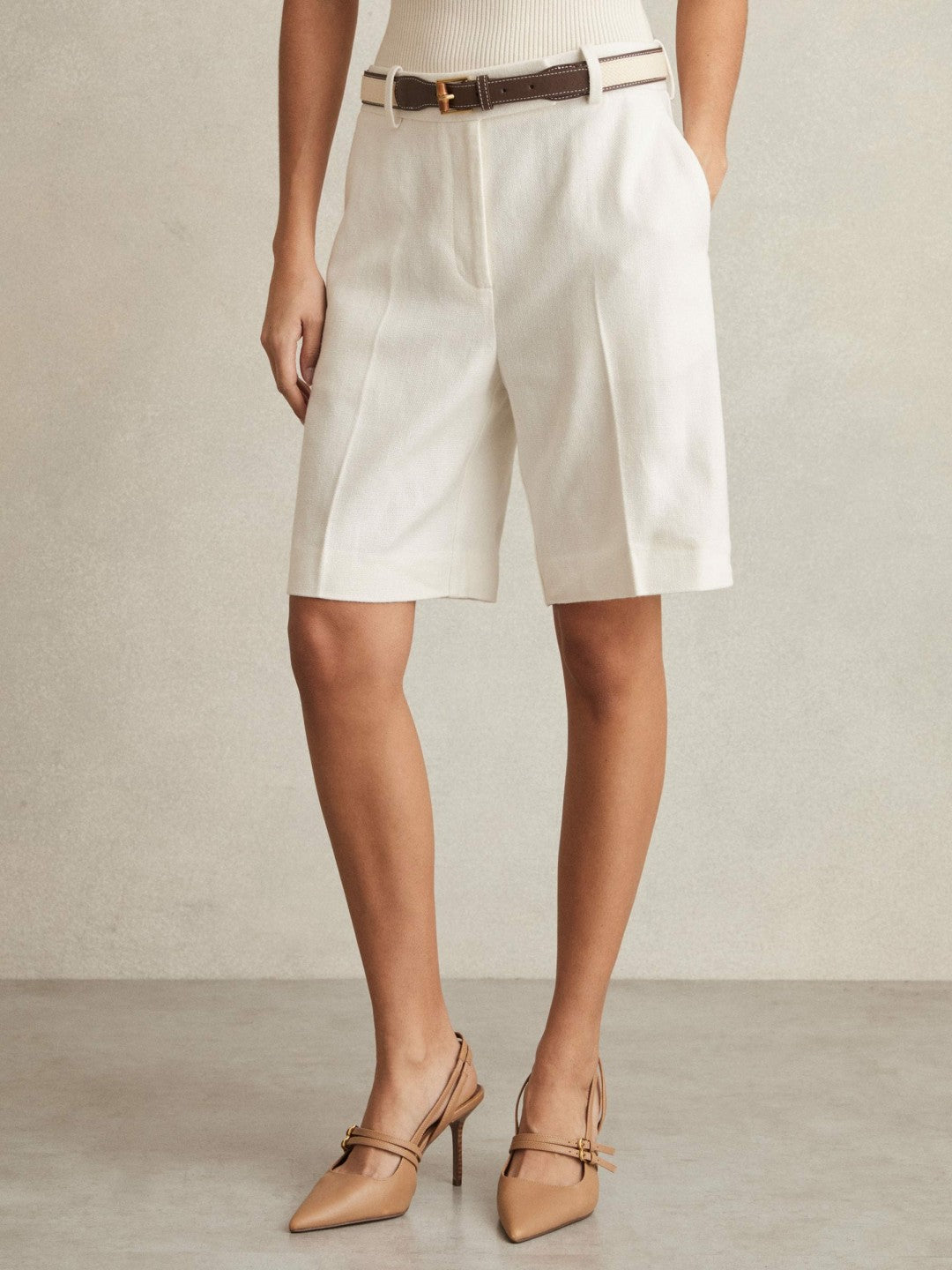 Reiss Petite Linen-Blend Bermuda Shorts in White