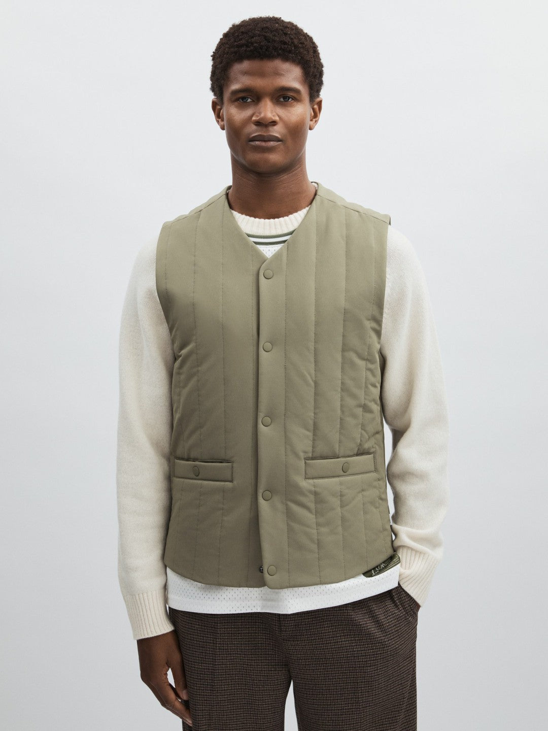 Reiss Les Deux Quilted Technical Gilet in Green