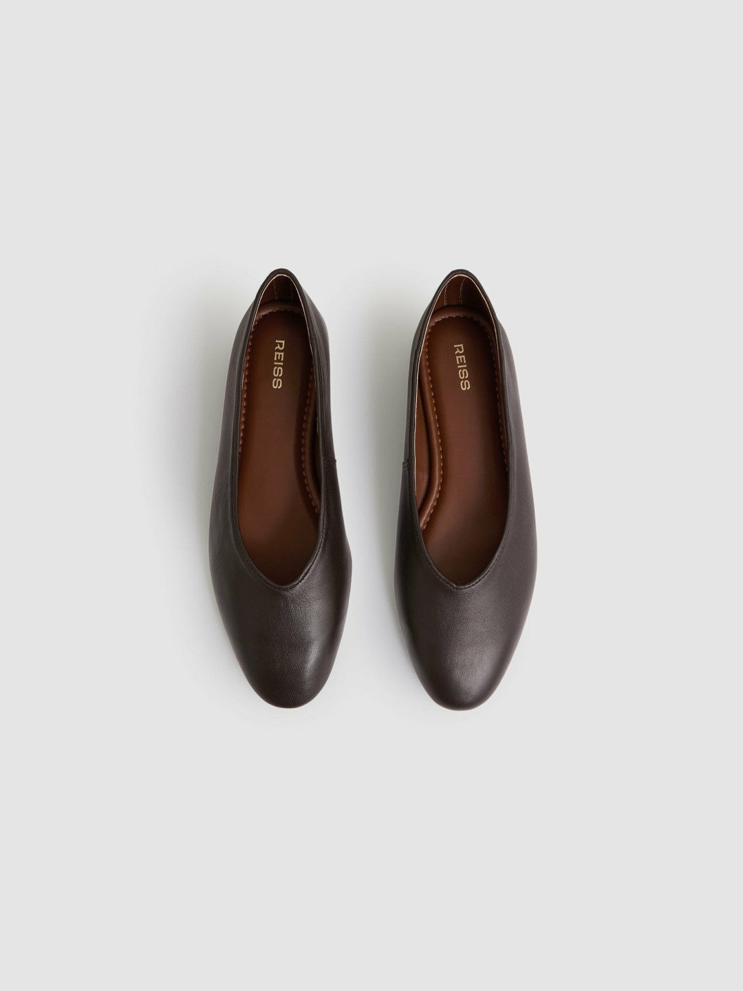 Reiss Leather Rounded-Point Toe Ballet Flats in Chocolate