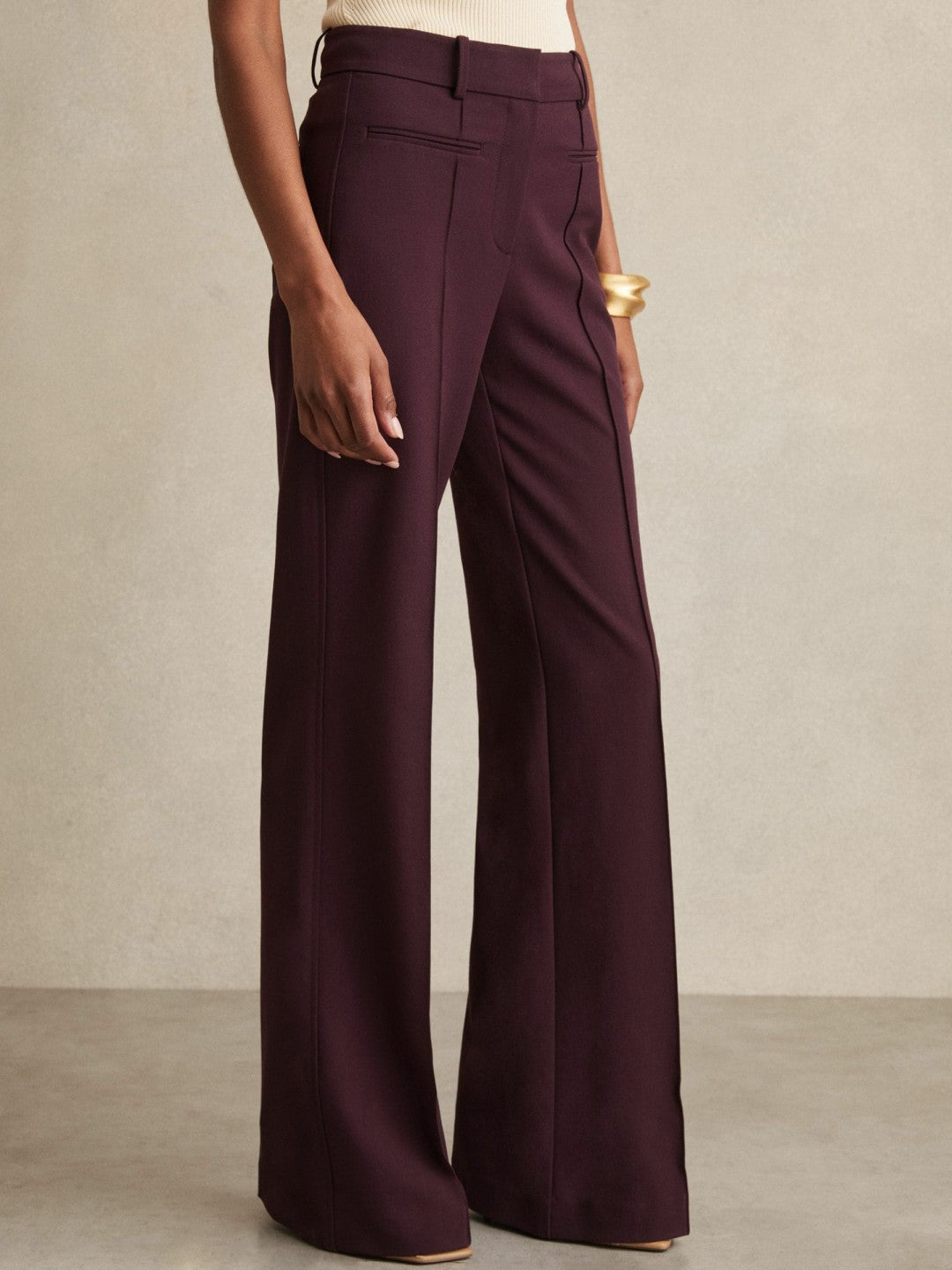 Reiss Petite High Rise Flared Trousers in Burgundy