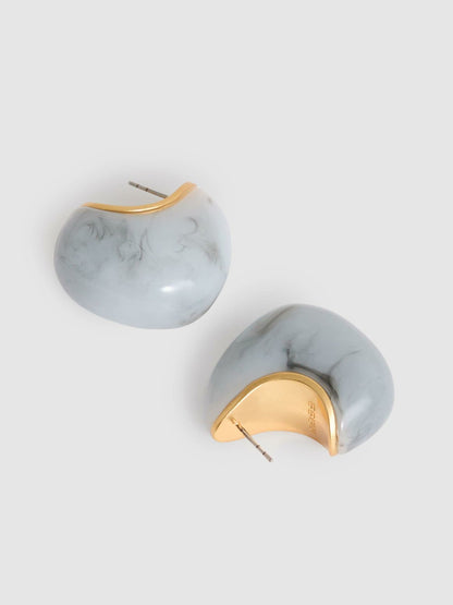Reiss Curve Marble Scoop Earrings in Gold Tone