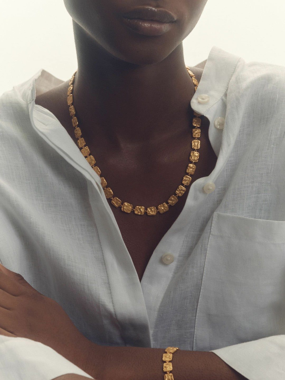 Reiss Molten Square Bracelet in Gold Tone