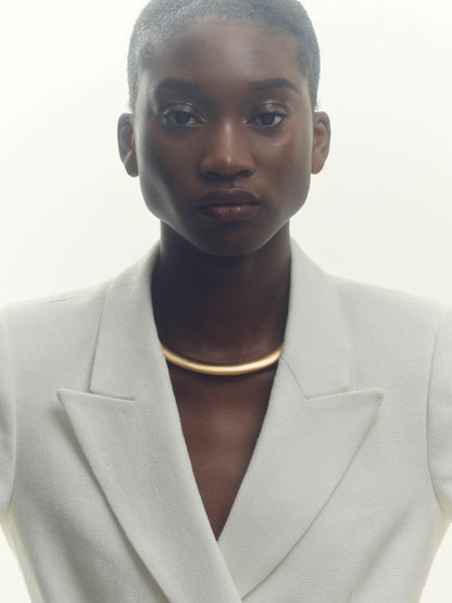 Reiss Polished Curve Choker in Gold Tone
