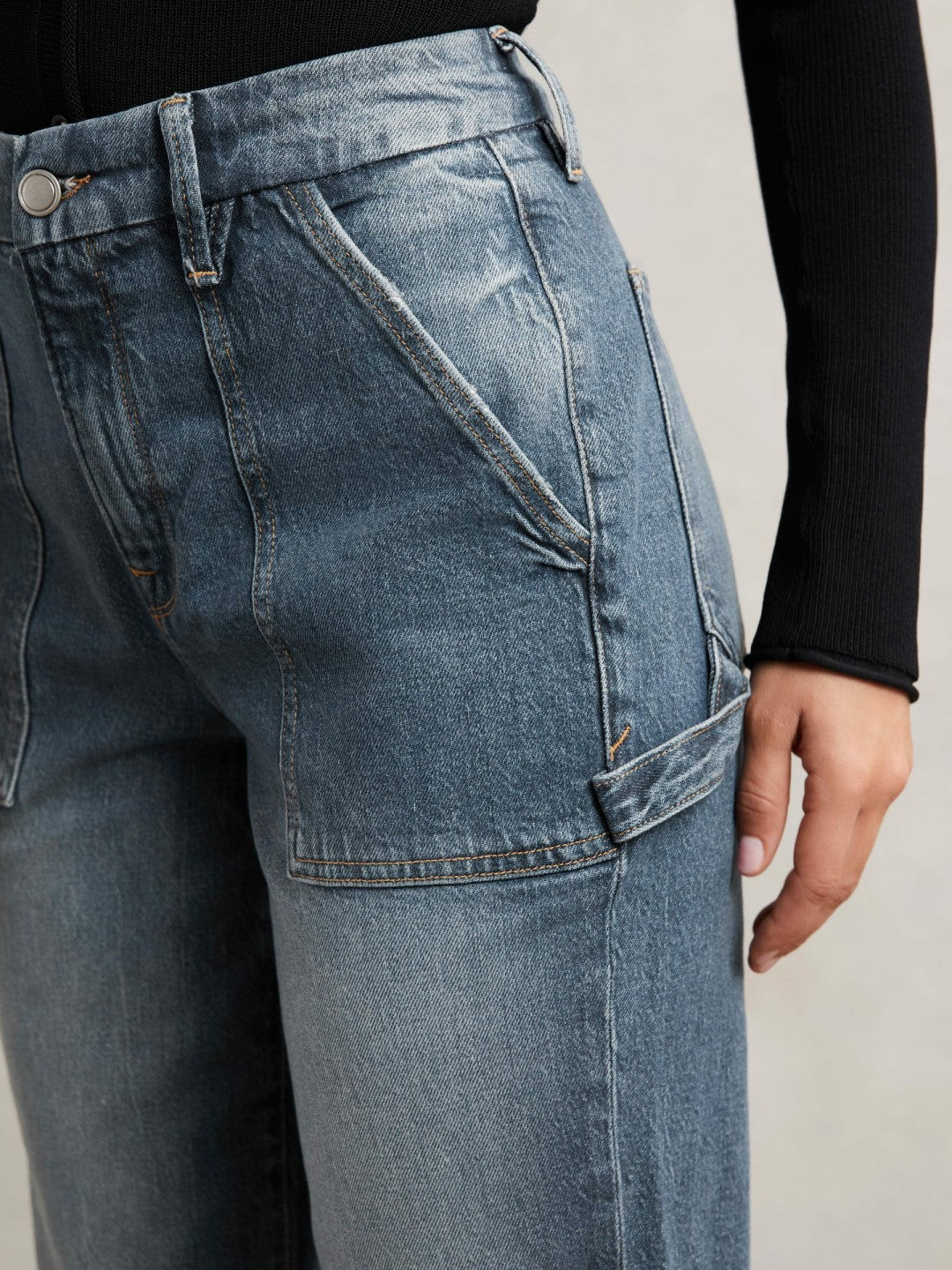 Reiss Good American Cuffed Straight-Leg Jeans in Indigo