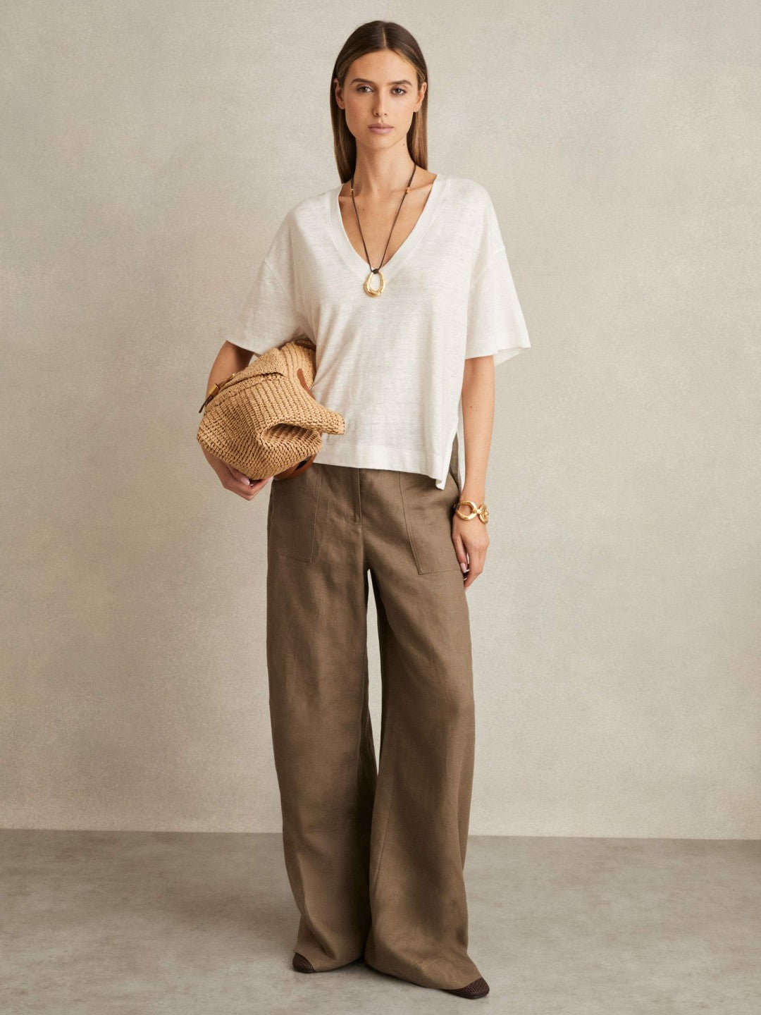 Reiss Linen V-Neck T-Shirt in White