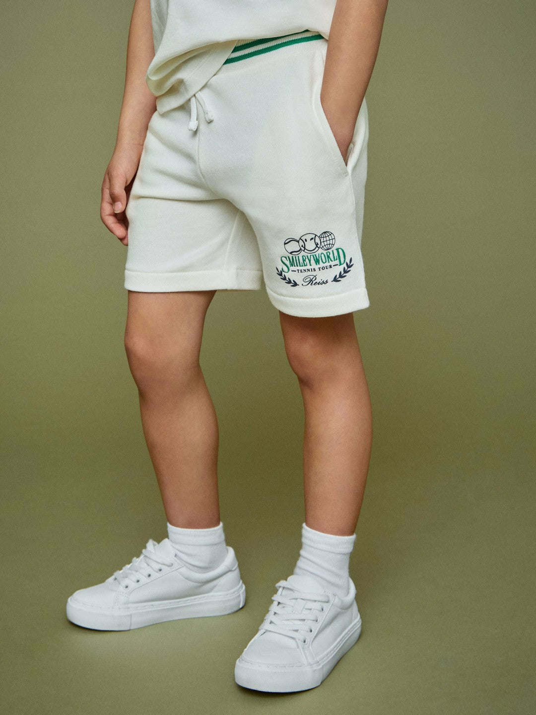 Reiss 3-9 yrs SmileyWorld Drawstring Shorts Unisex Fit in White