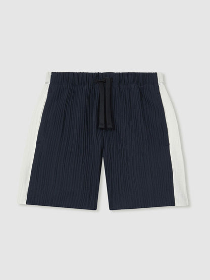 Reiss 9-13 yrs Plissé Colour-Block Shorts in Navy/White