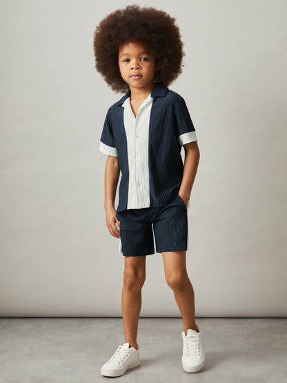Reiss 9-13 yrs Plissé Colour-Block Shirt in Navy/White