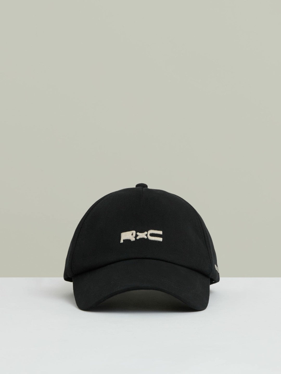 Reiss | Ché Logo-Embroidered Cap in Black