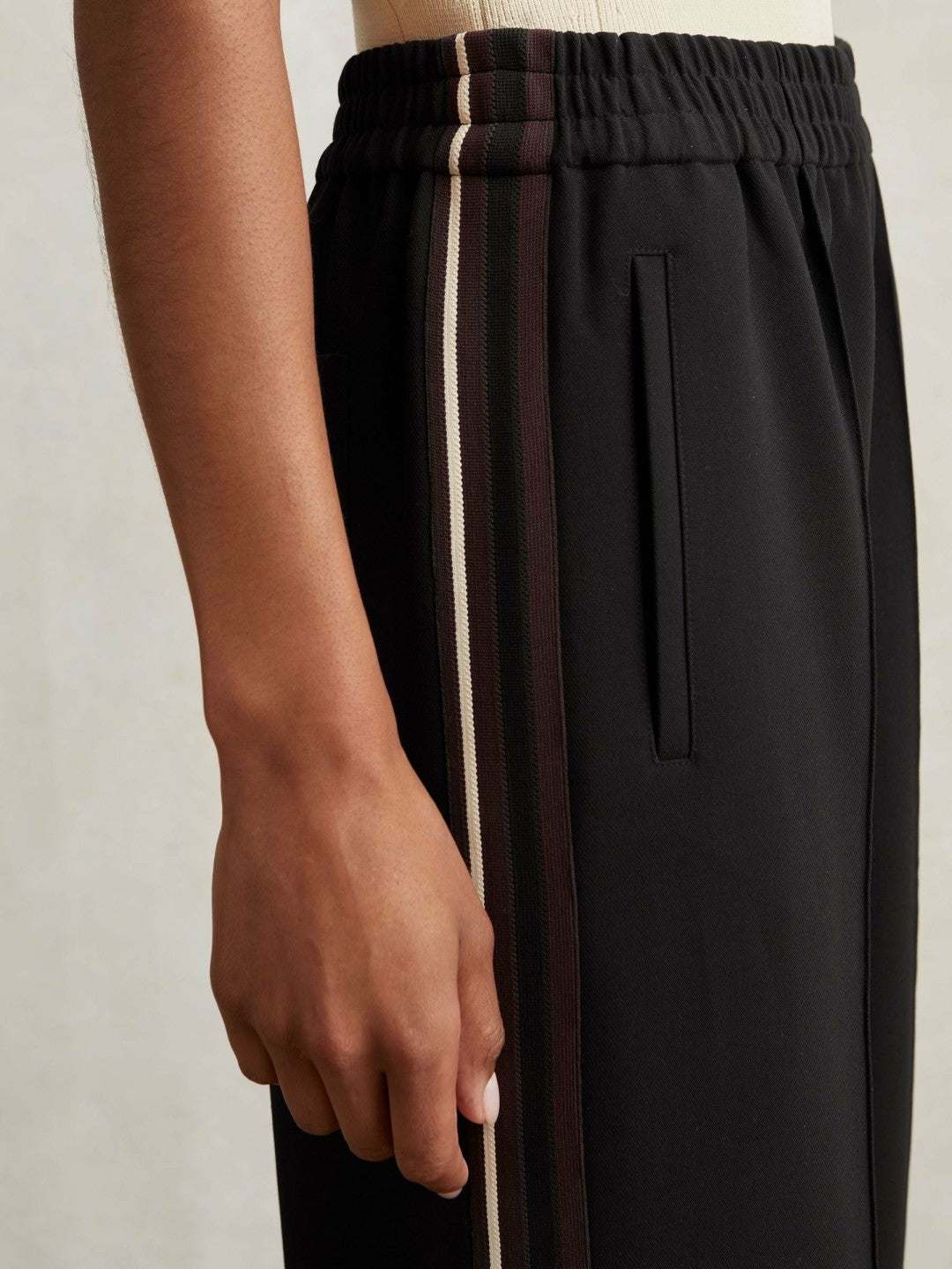 Reiss Side-Stripe Wide-Leg Trousers in Black