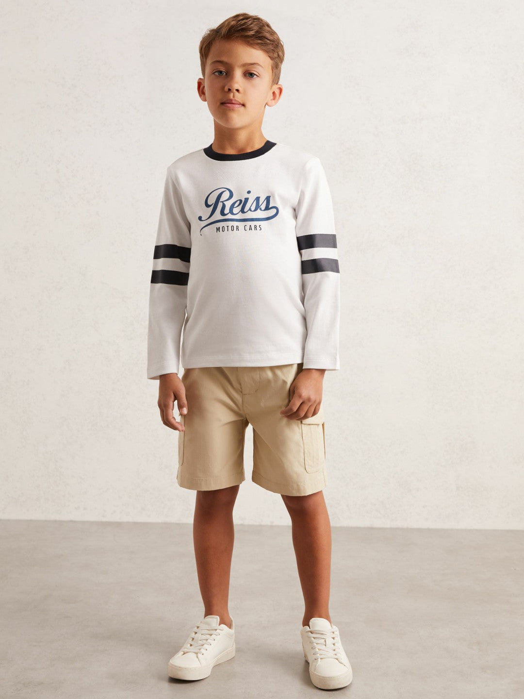 Reiss 3-9 yrs Cotton Motor Cars Logo T-Shirt in White/Blue