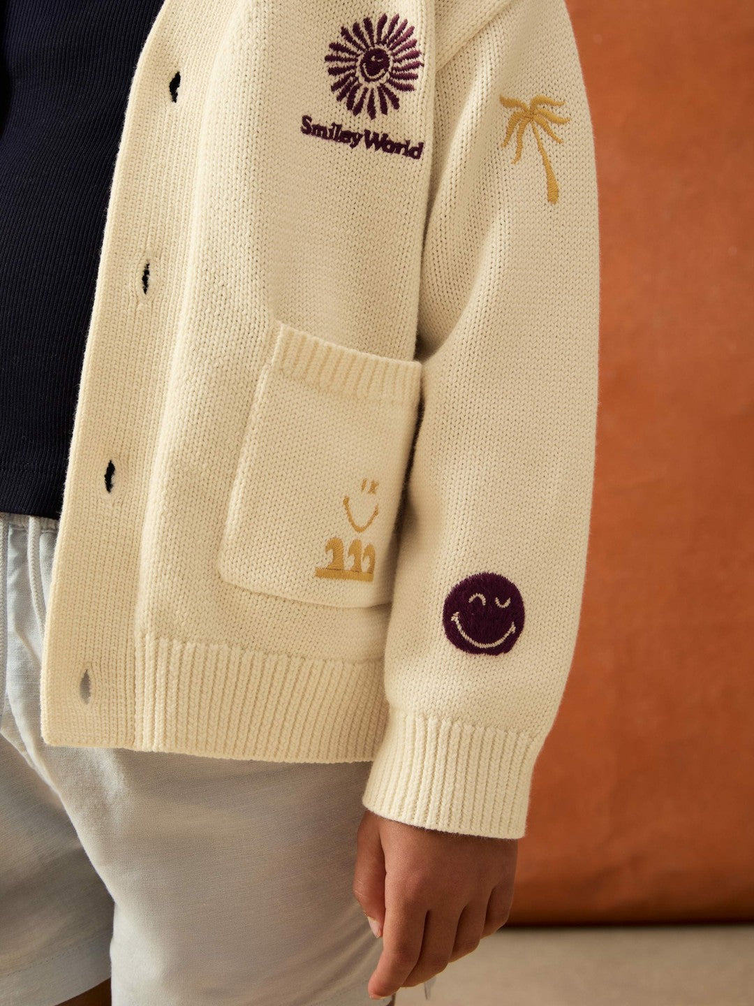 Reiss 13-14 yrs SmileyWorld Embroidery Cardigan Unisex Fit in Off White