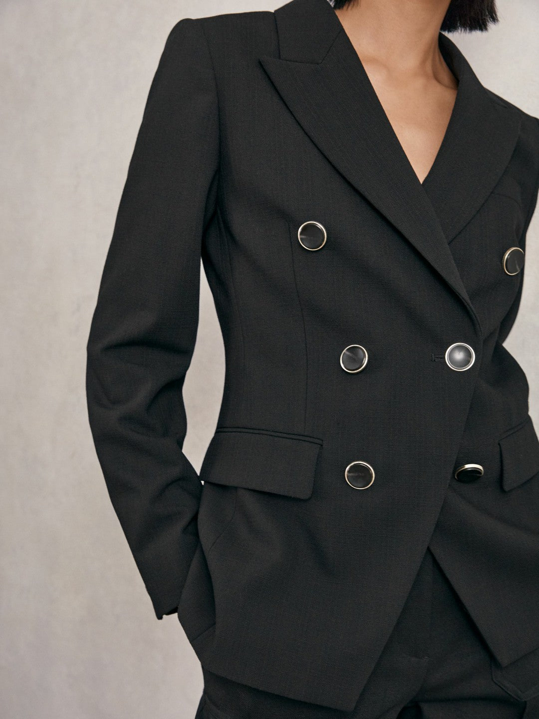 Reiss Petite Wool-Blend Double-Breasted Blazer in Black