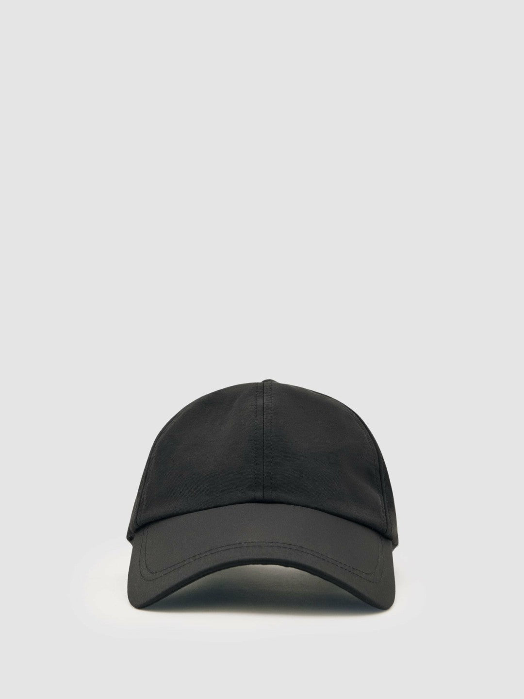 Reiss Embroidered-Logo Tech Baseball Cap in Black