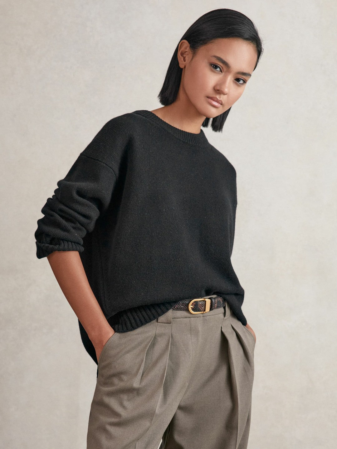 Reiss Wool-Cashmere Crew-Neck Jumper in Black
