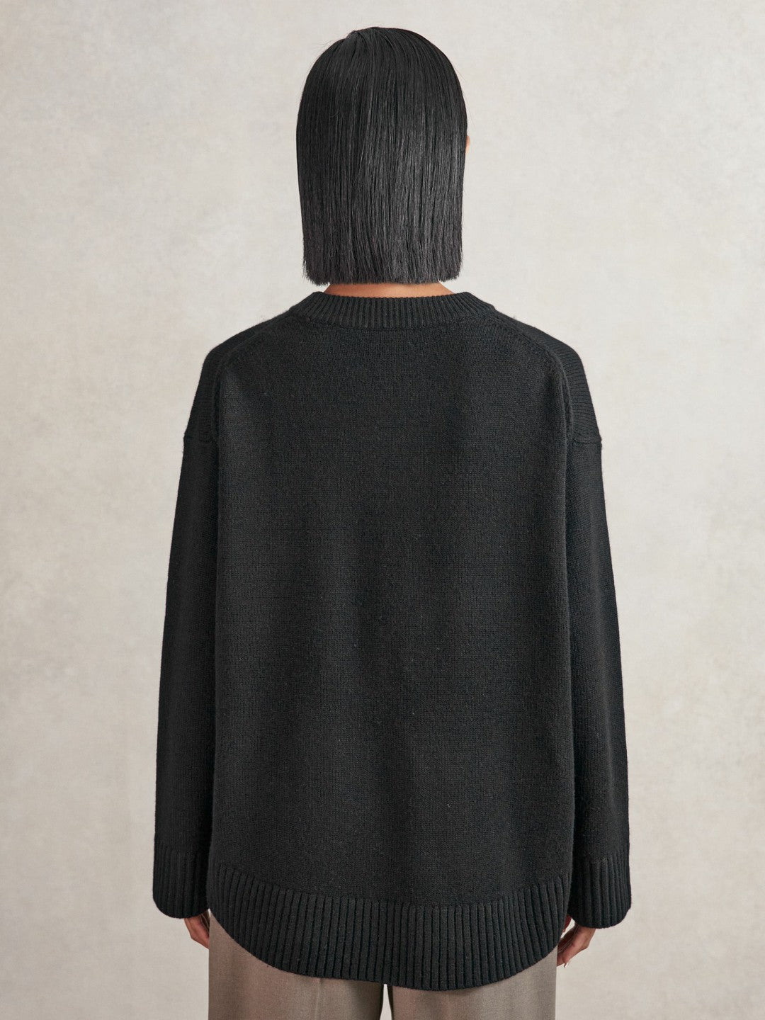 Reiss Wool-Cashmere Crew-Neck Jumper in Black