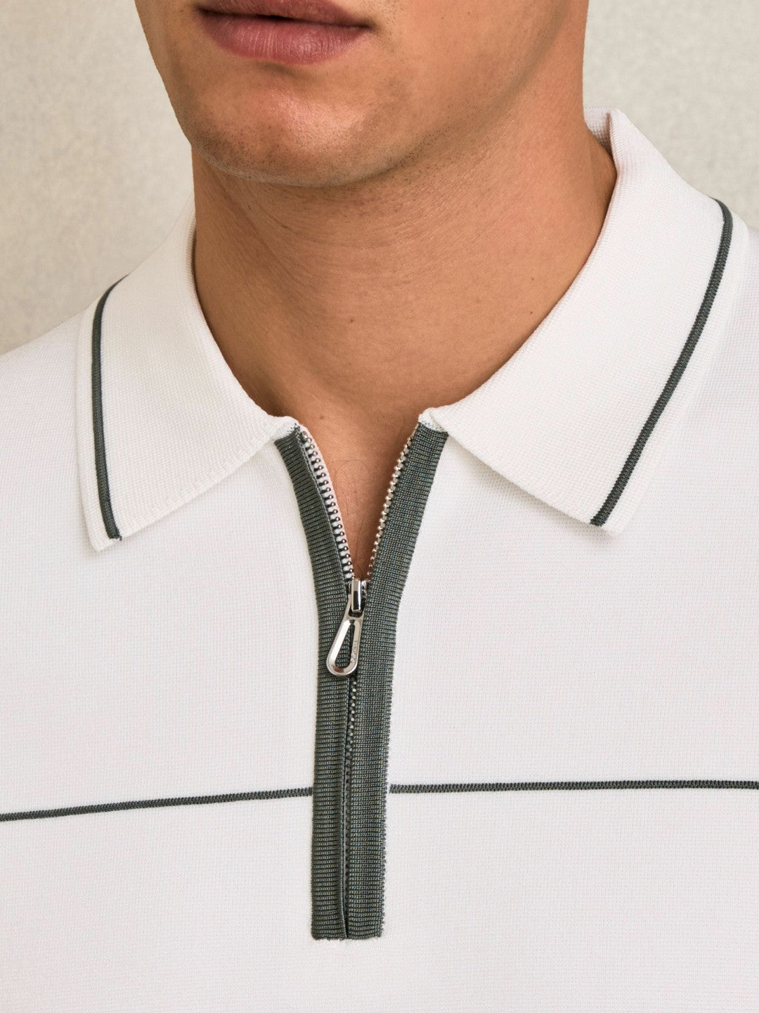 Reiss Half Zip Tipped Polo Shirt in White/Green