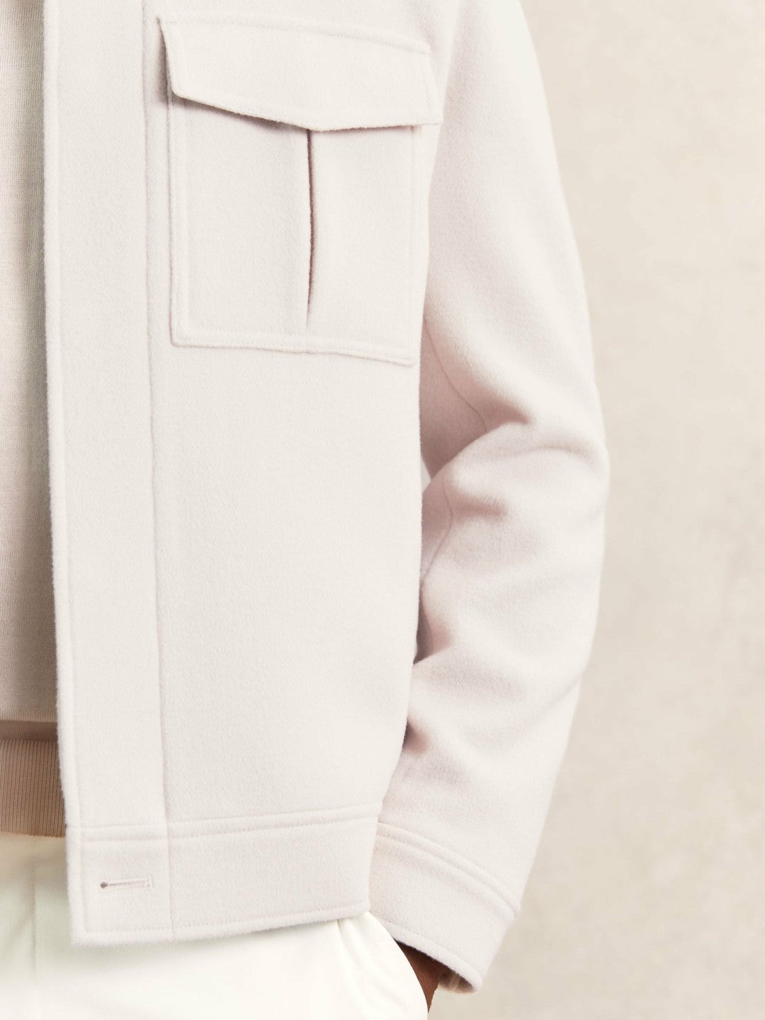 Reiss Wool Blend Twin Pocket Zipped Jacket in Ivory