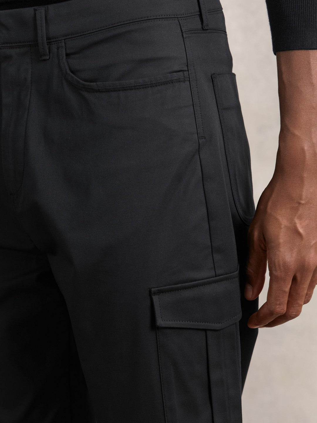 Reiss Cotton-Lyocell Cargo Trousers in Navy