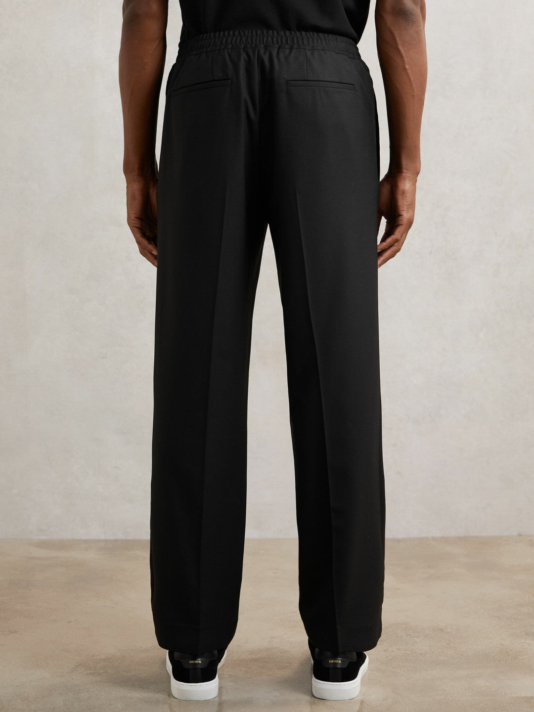 Reiss Relaxed-Fit Twill Drawstring Trousers in Black