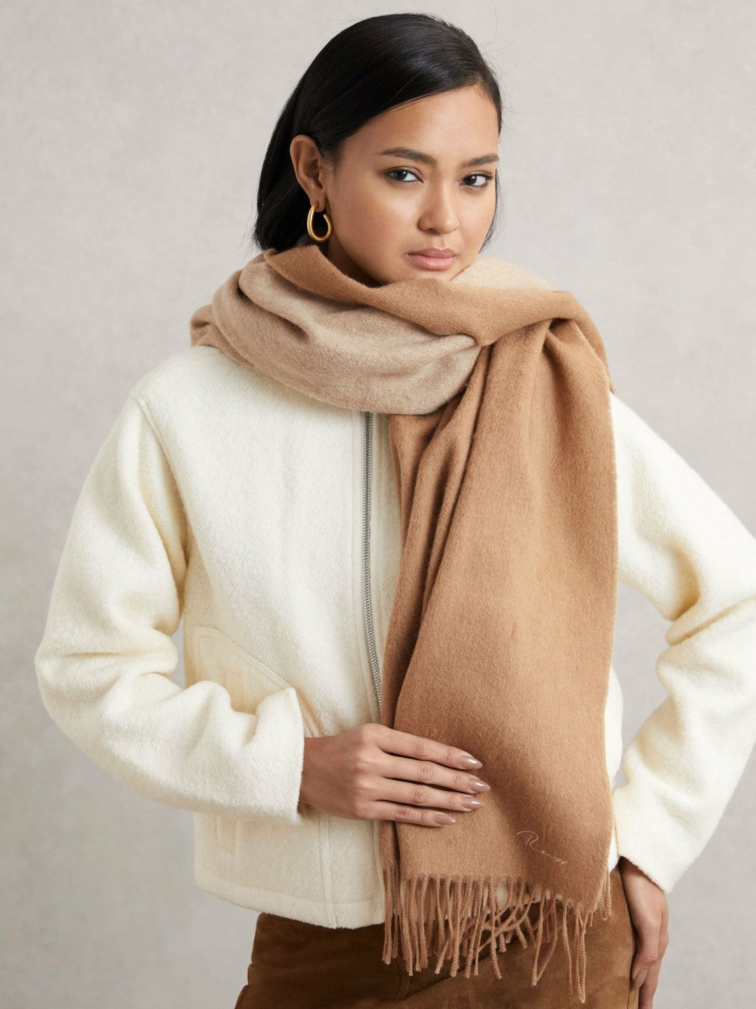 Reiss Wool-Cashmere Scarf in Taupe