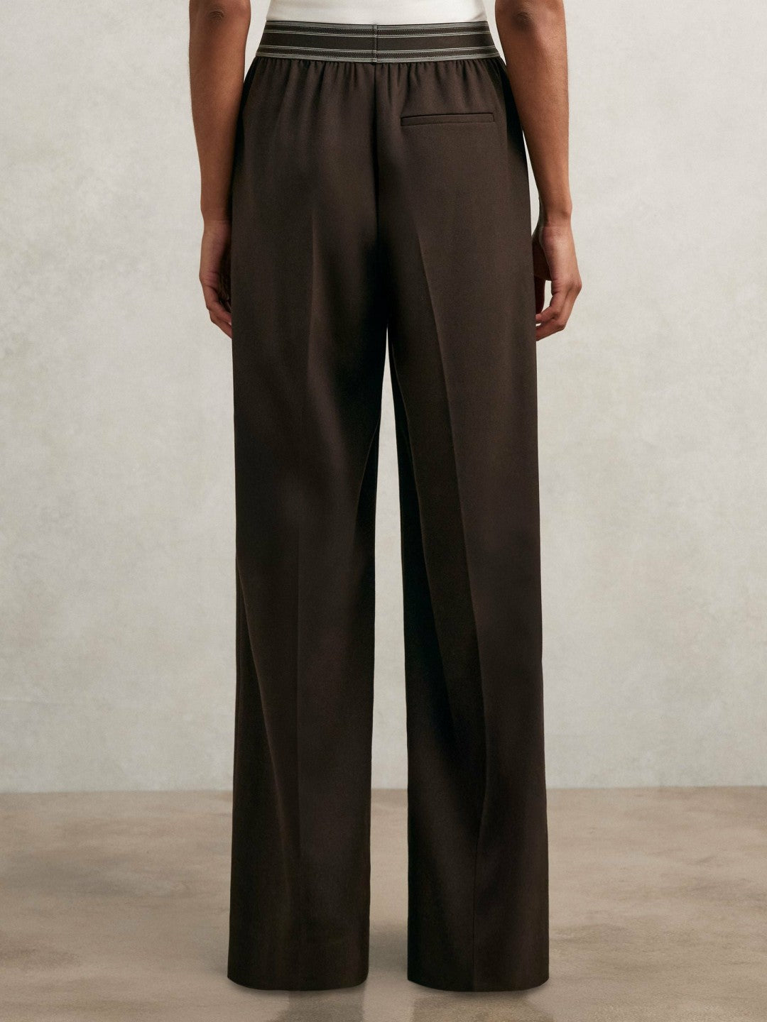 Reiss Wide-Leg Contrast-Waistband Trousers in Chocolate Brown