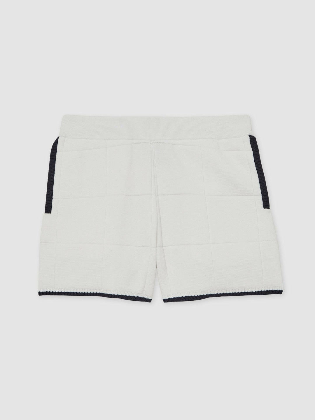 Reiss Tipped Knit Stitch-Detail Shorts in White/Navy