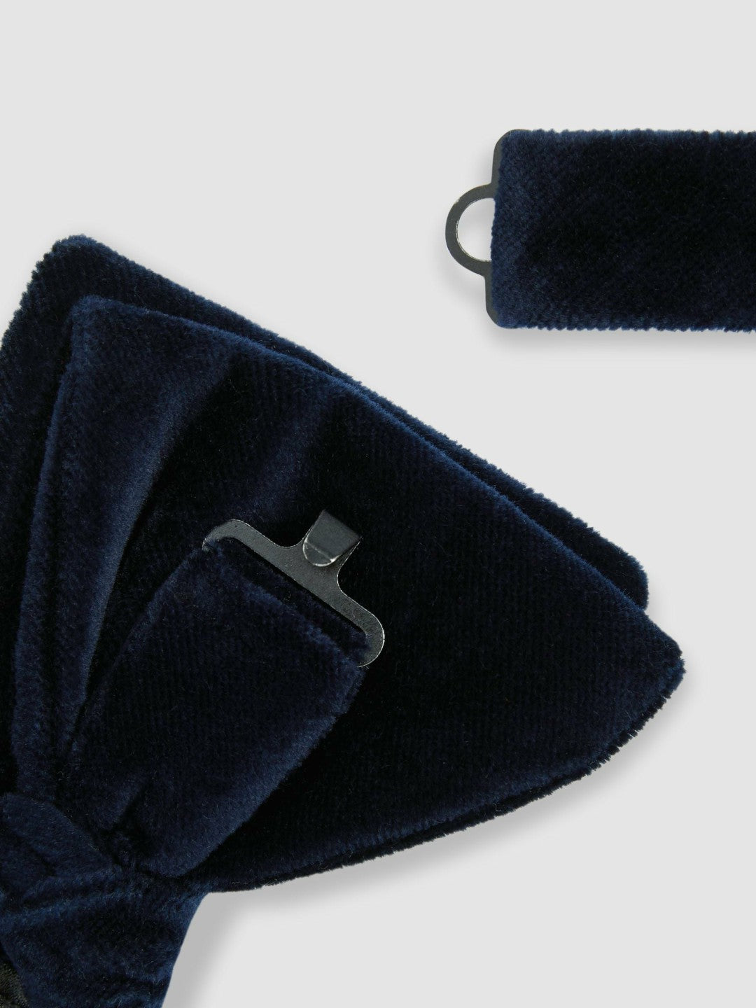 Reiss Velvet Bow Tie in Navy