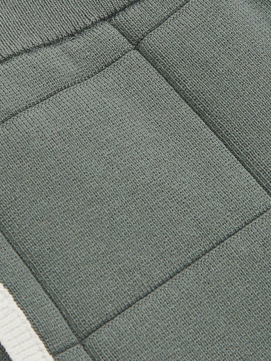 Reiss 9-12 yrs Tipped Knit Stitch-Detail Shorts in Dark Sage Green