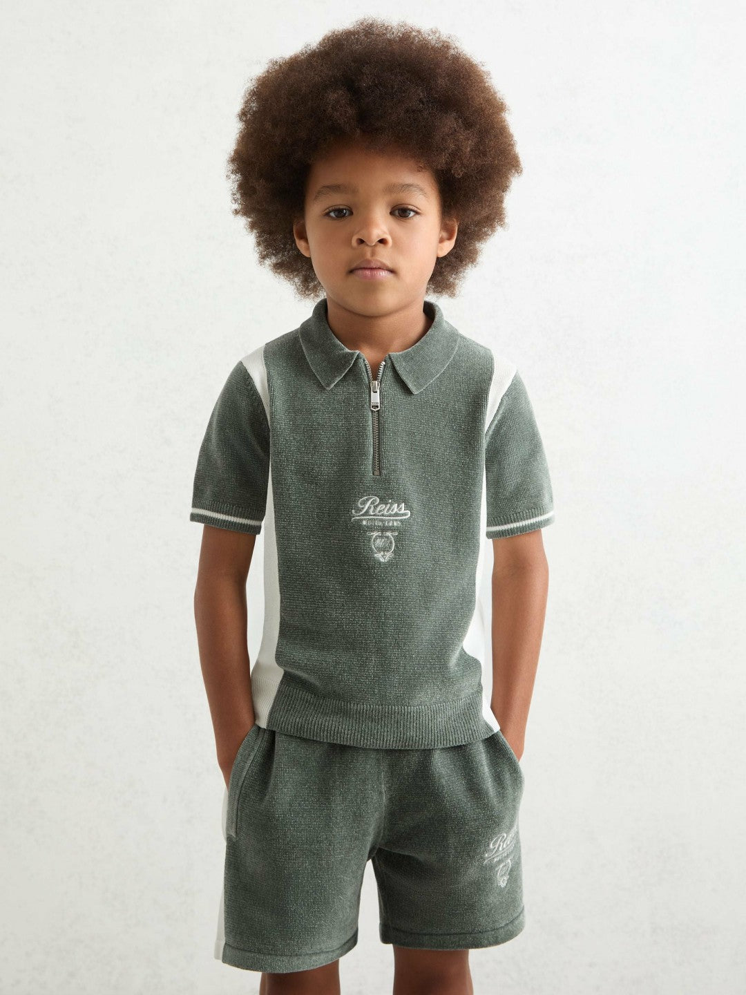 Reiss 9-13 yrs Chenille Tipped Motor Cars Polo Shirt in Dark Sage Green/White