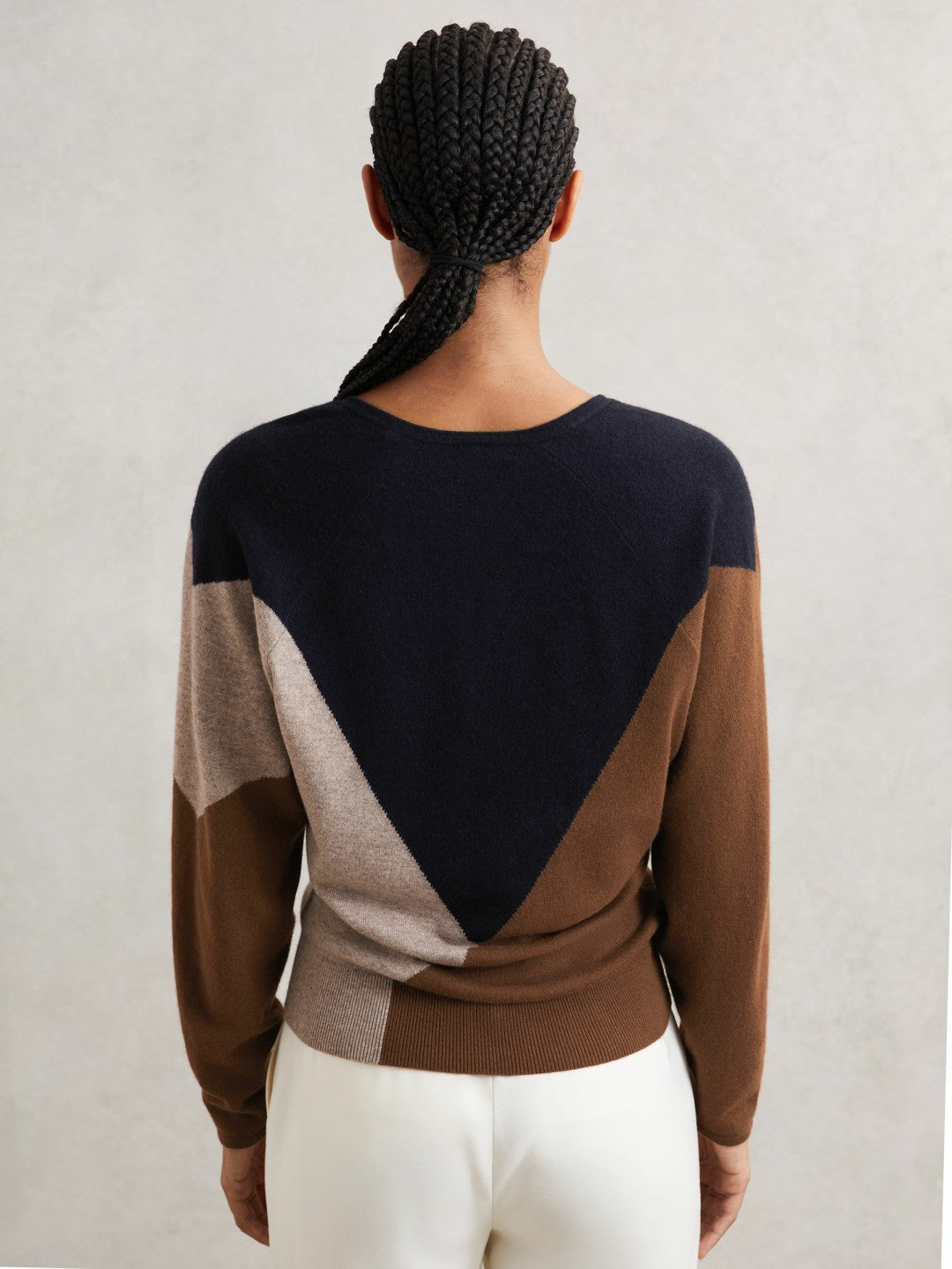 Reiss Wool-Blend Colourblock Knit Jumper with Cashmere in Toffee Brown/Navy/Neutral