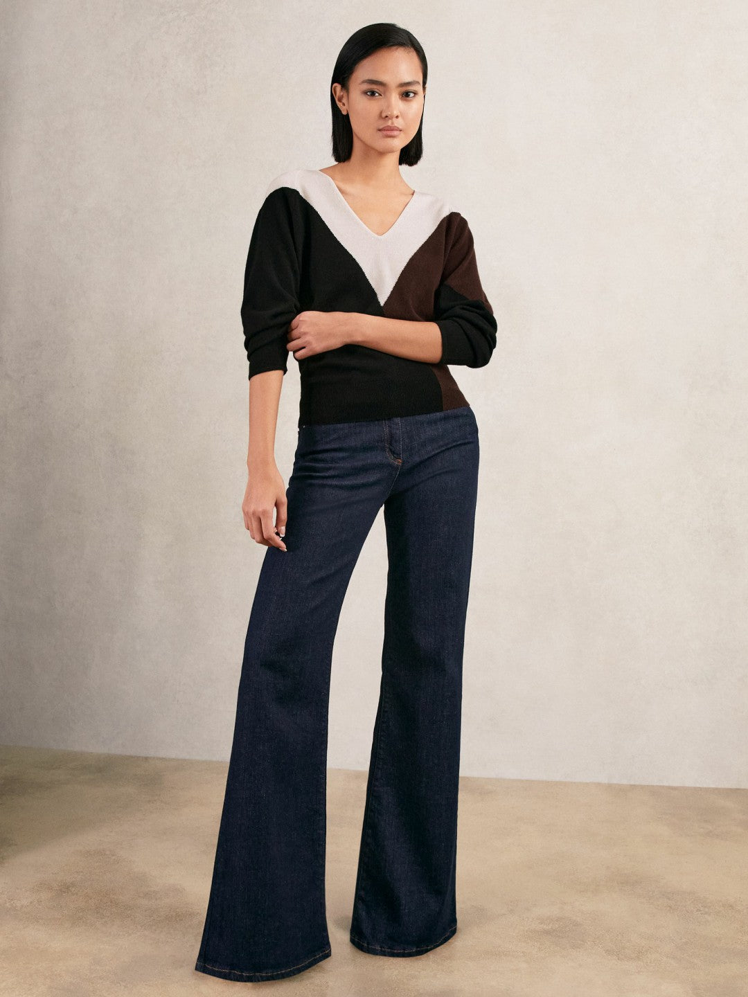 Reiss Wool-Blend Colourblock Knit Jumper with Cashmere in Black/Burgundy/Cream