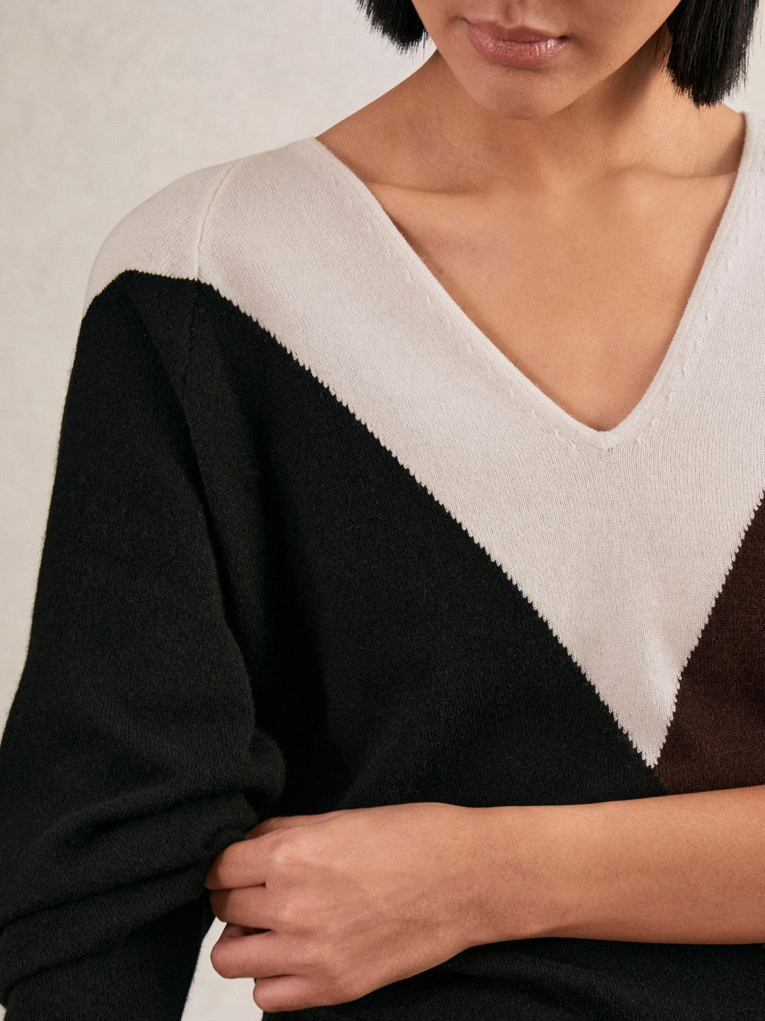 Reiss Wool-Blend Colourblock Knit Jumper with Cashmere in Black/Burgundy/Cream