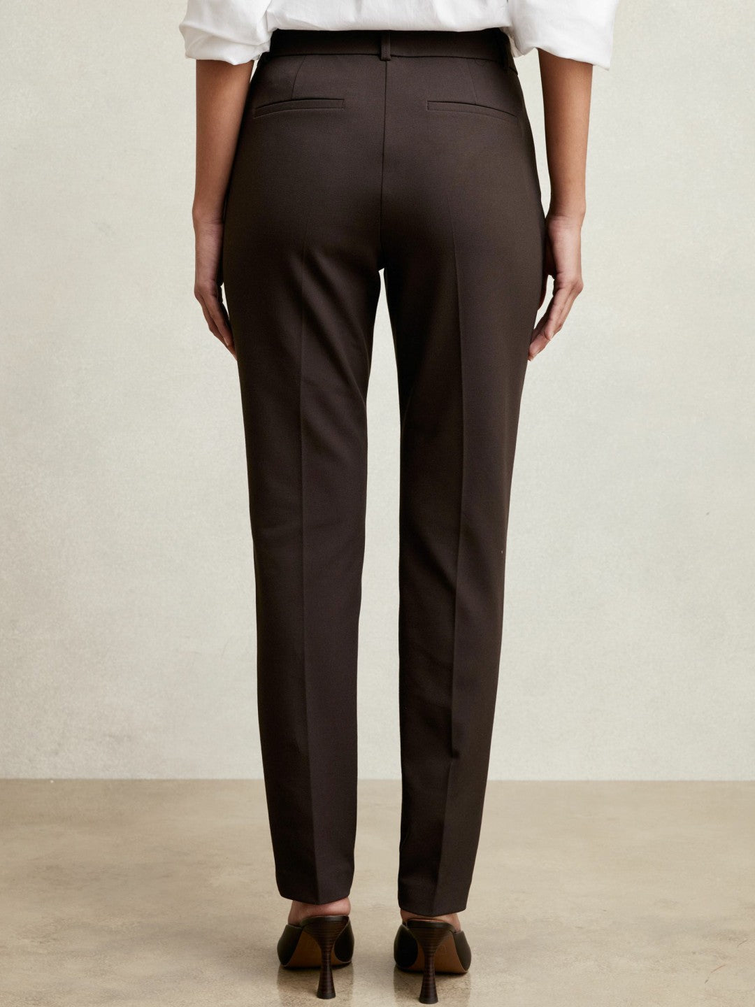 Reiss Petite Pintuck Tapered Trousers in Chocolate Brown