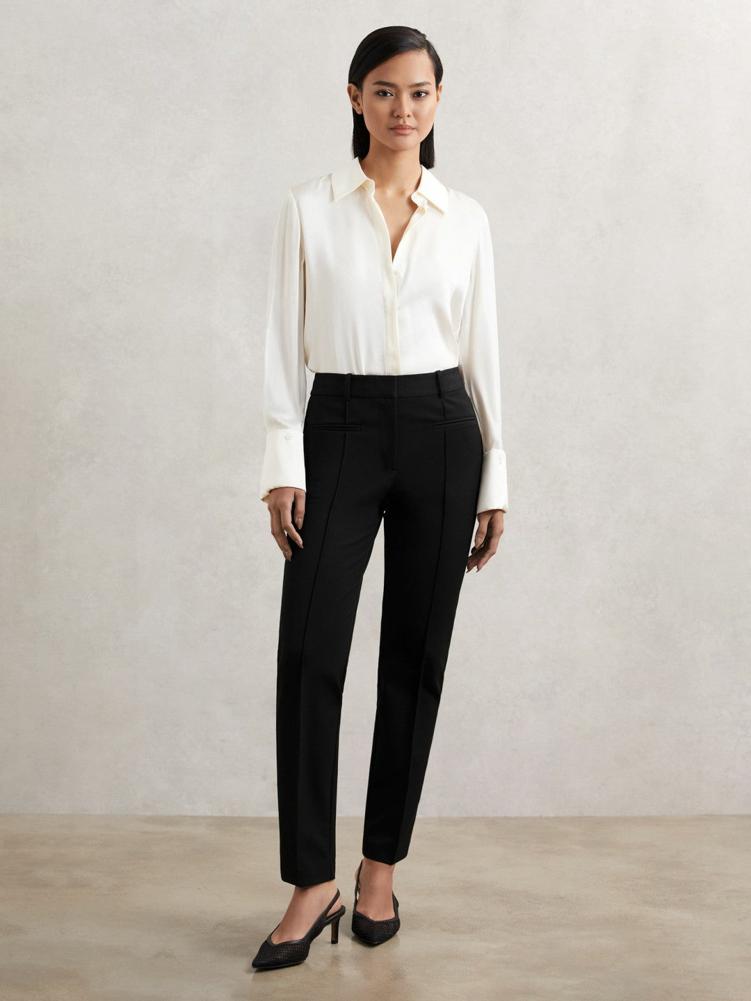 Reiss Pintuck Tapered Trousers in Black