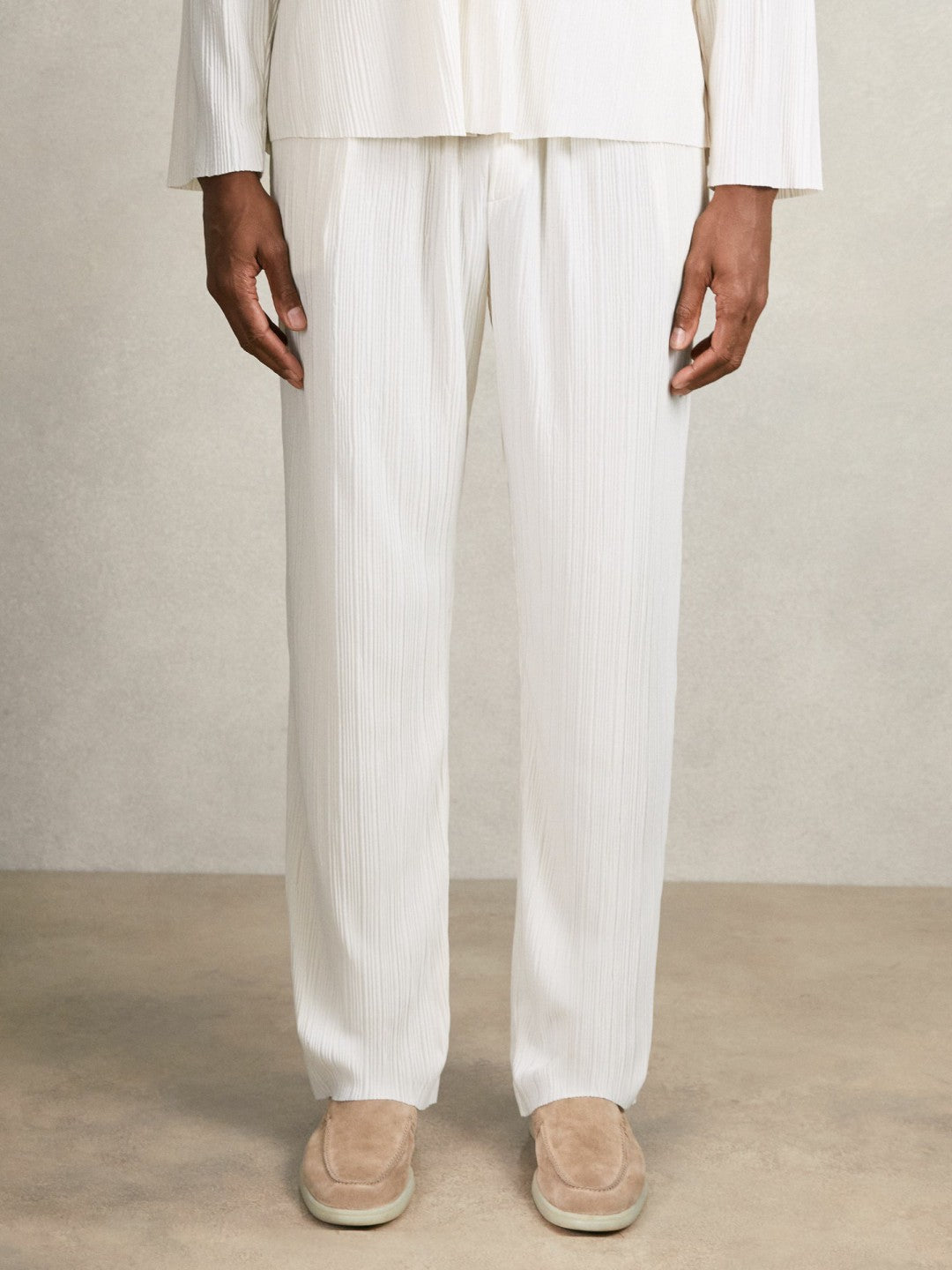 Reiss Plissé Wide Leg Trousers in Off White