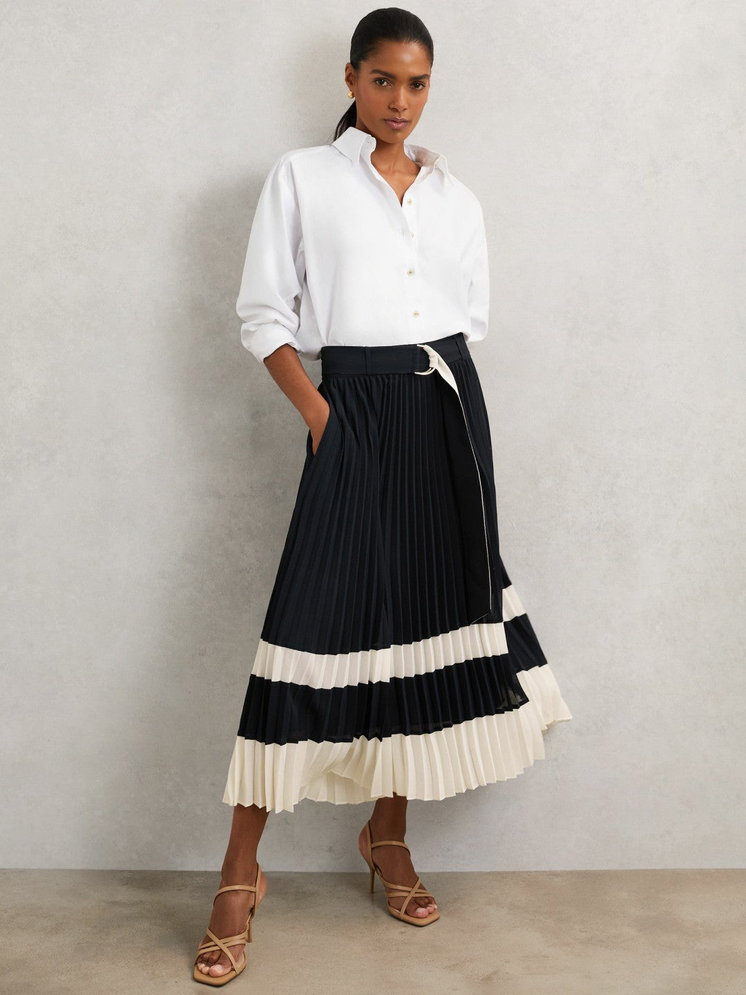 Reiss Belted Pleated Midi Skirt in Navy/Ivory