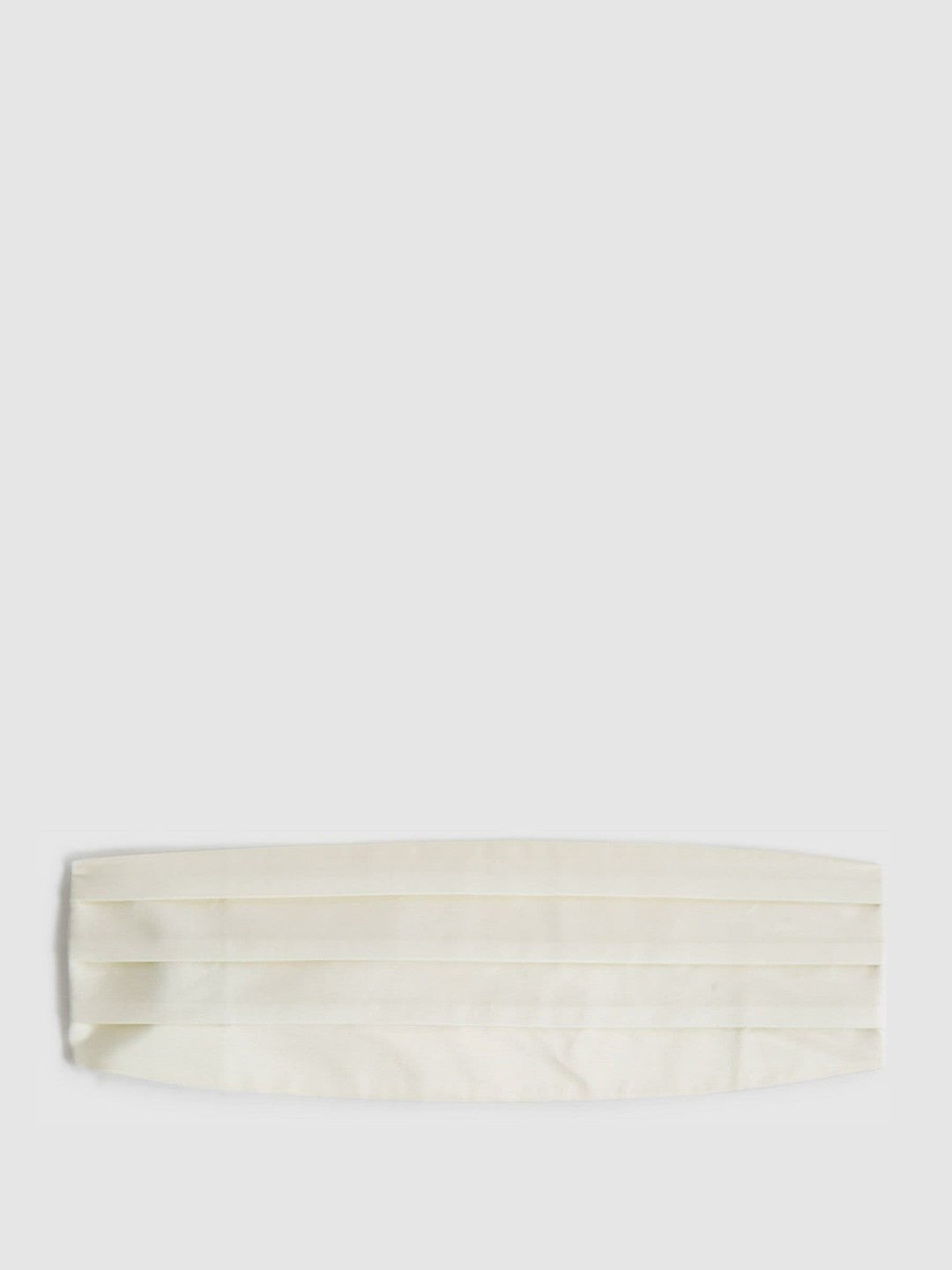 Reiss Silk Cummerbund in Ivory