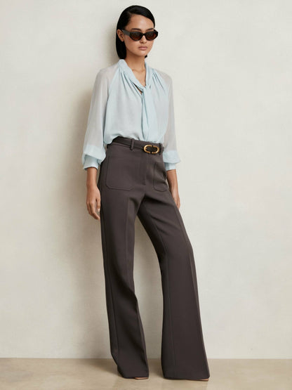 Reiss Petite Twill Patch-Pocket Flared Trousers in Mauve Neutral