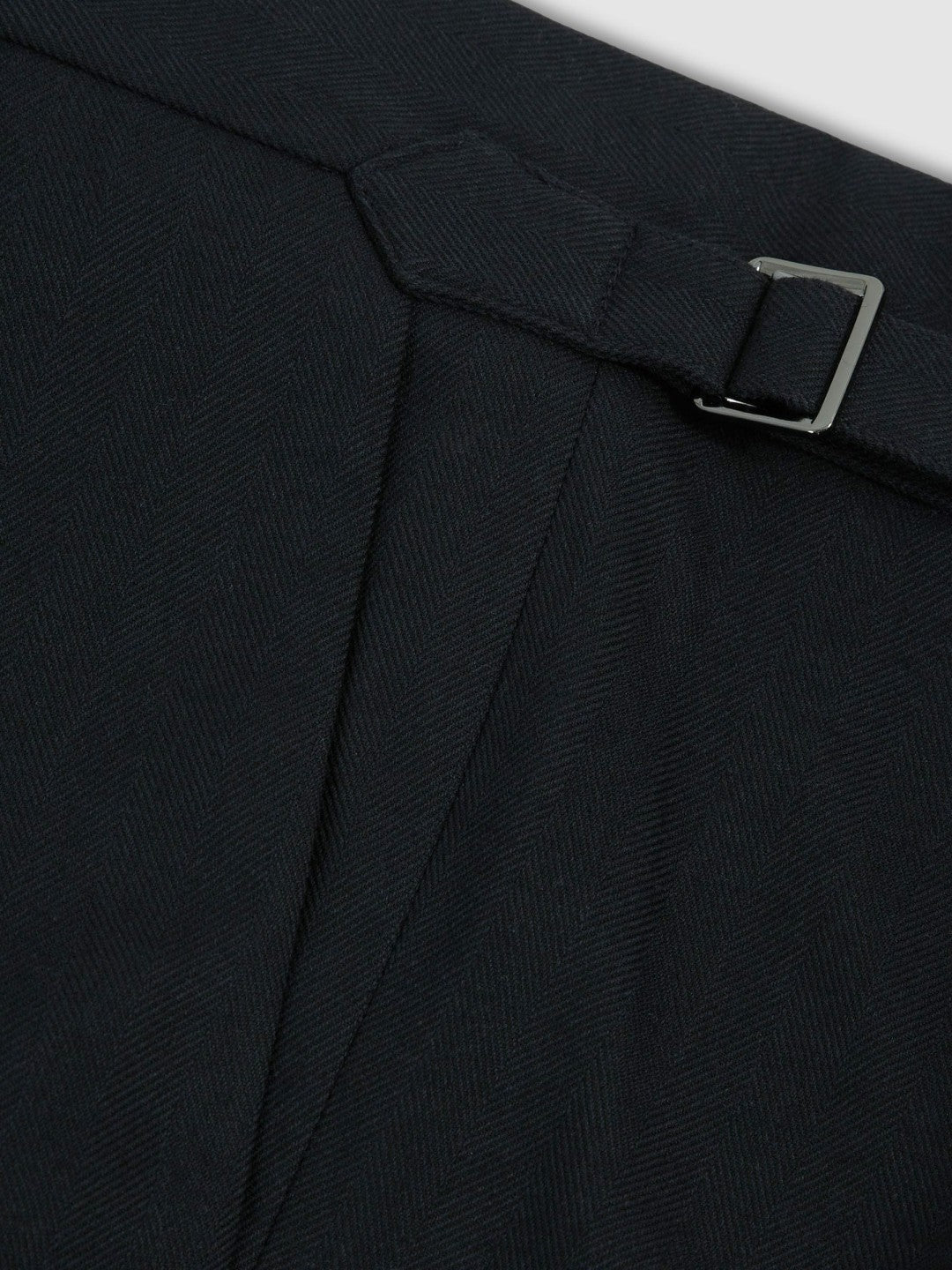 Reiss Regular Fit Herringbone Trousers With Cotton in Navy