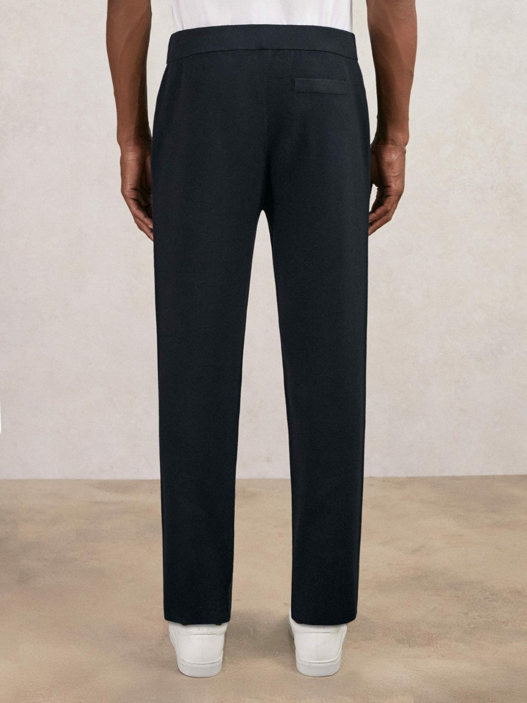 Reiss Tapered Knitted Trousers in Navy