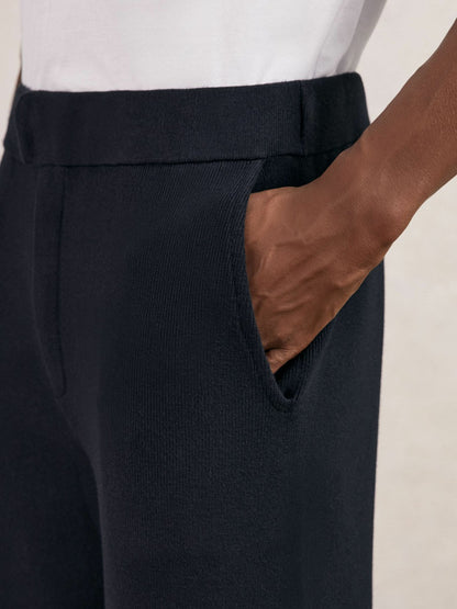 Reiss Tapered Knitted Trousers in Navy