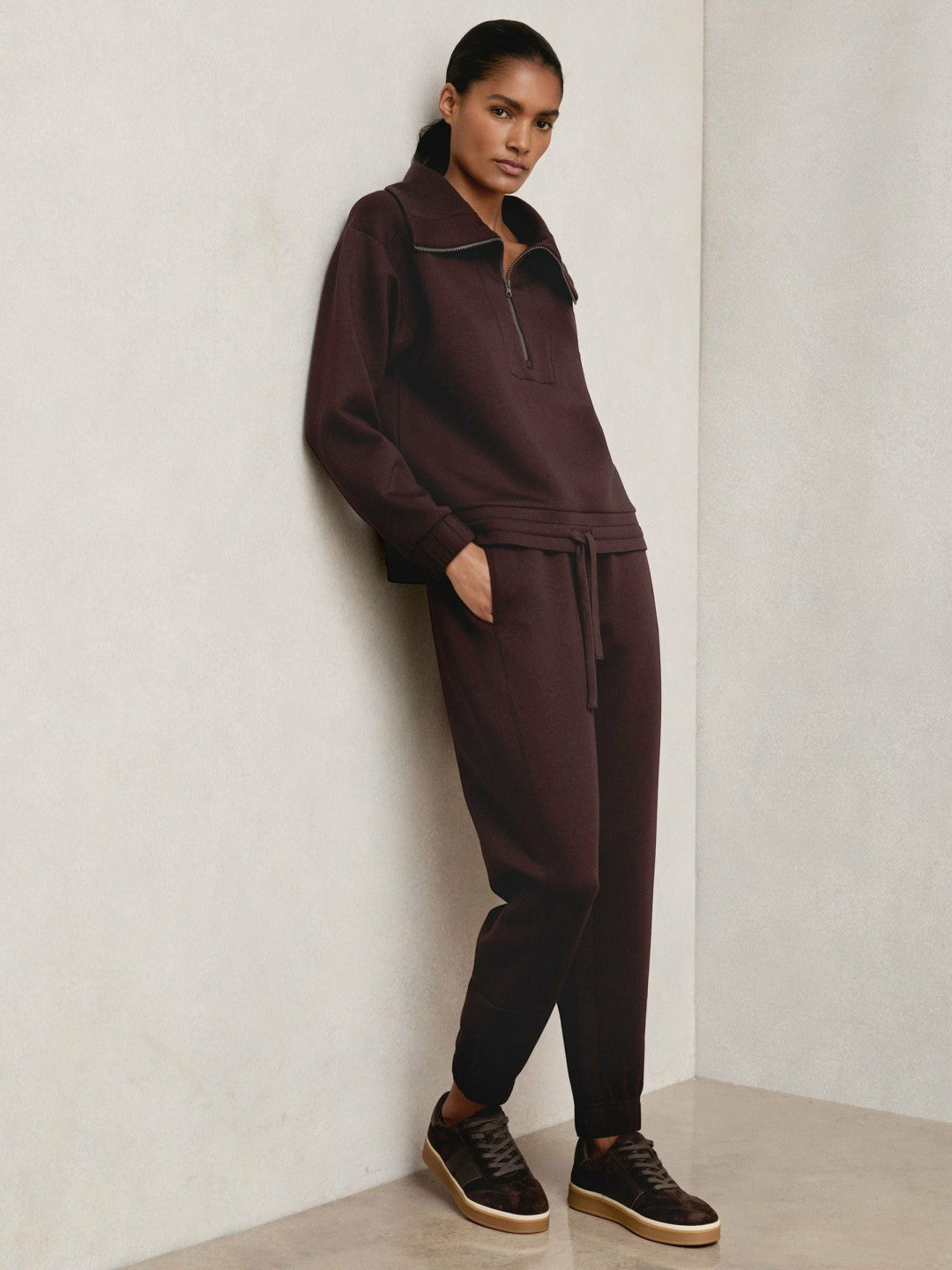 Reiss Tapered Elasticated-Waist Joggers in Plum