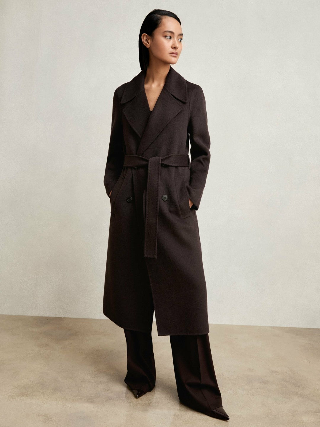 Reiss Double-Breasted Blindseam Coat Wool-Blend in Aubergine