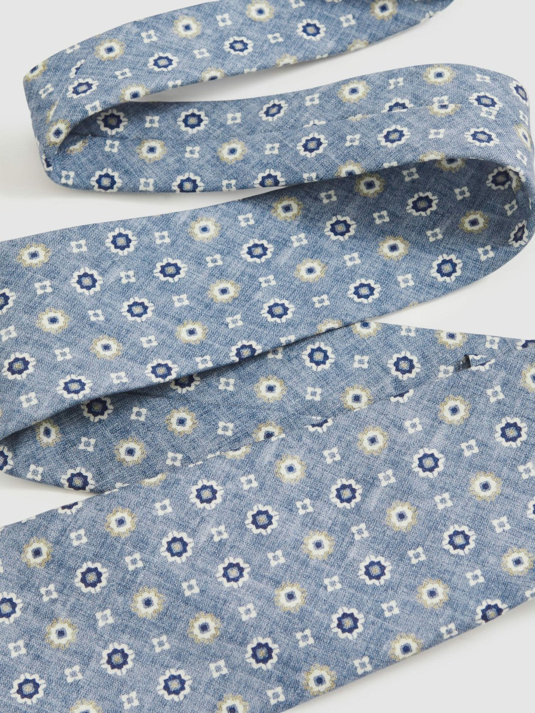 Reiss Silk Floral-Medallion Tie in Soft Blue
