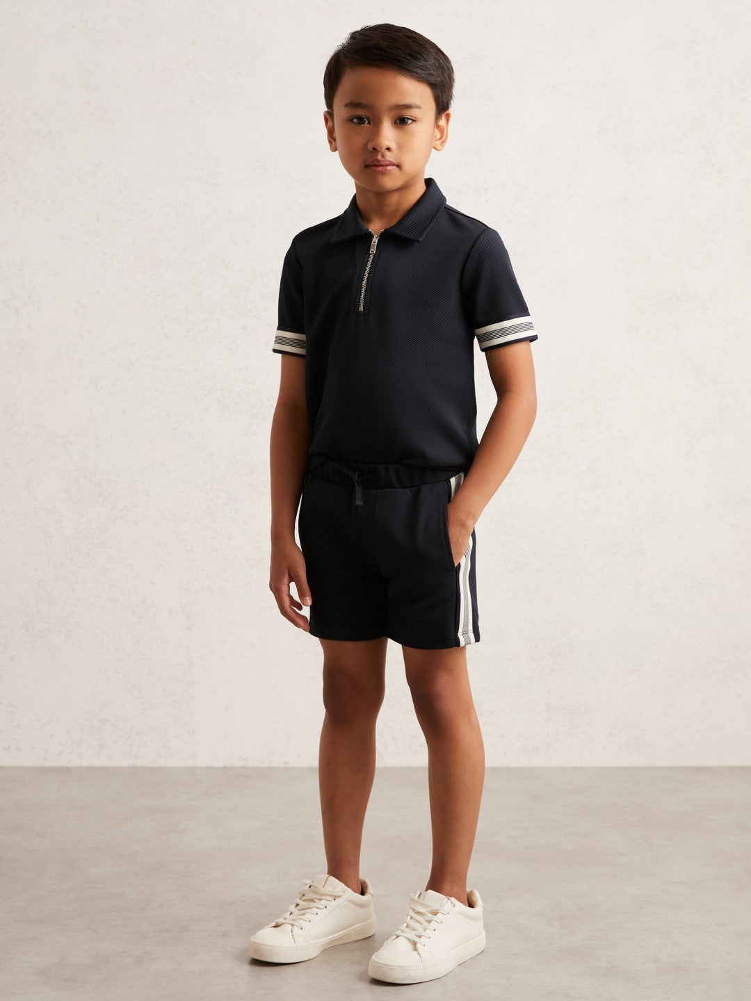Reiss 3-9 yrs Side Stripe Textured Shorts in Navy Blue