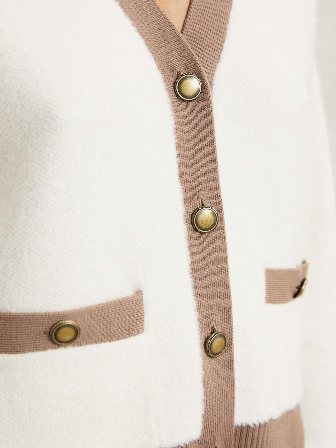 Reiss Wool Colourblock Cardigan in Cream/Neutral
