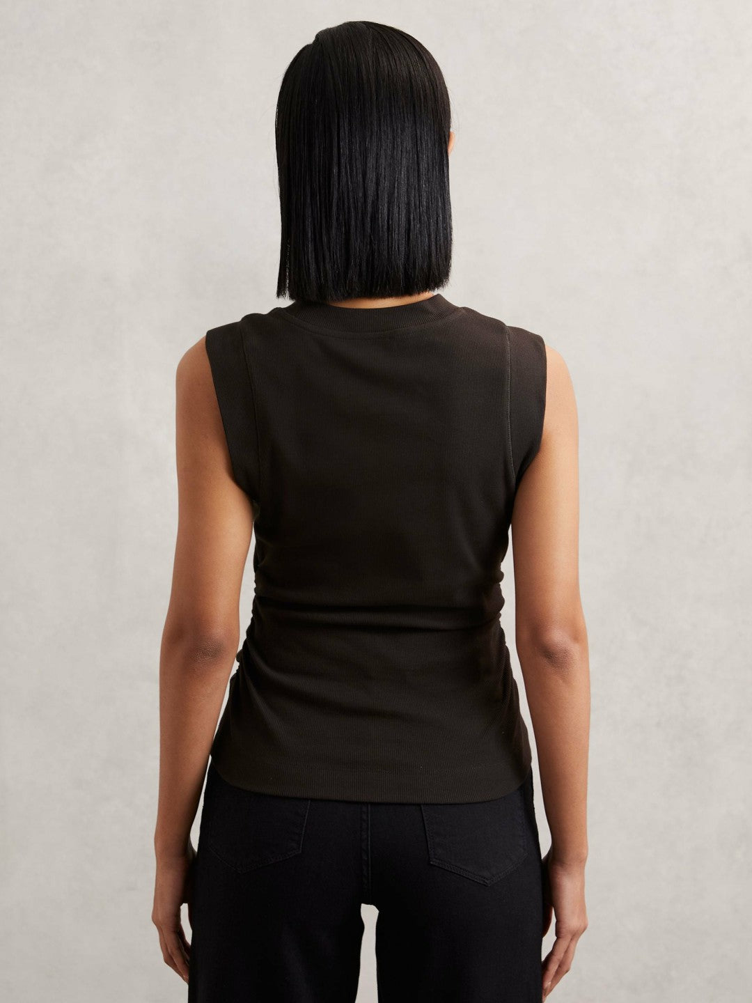 Reiss Ribbed Ruched Waist Vest in Chocolate