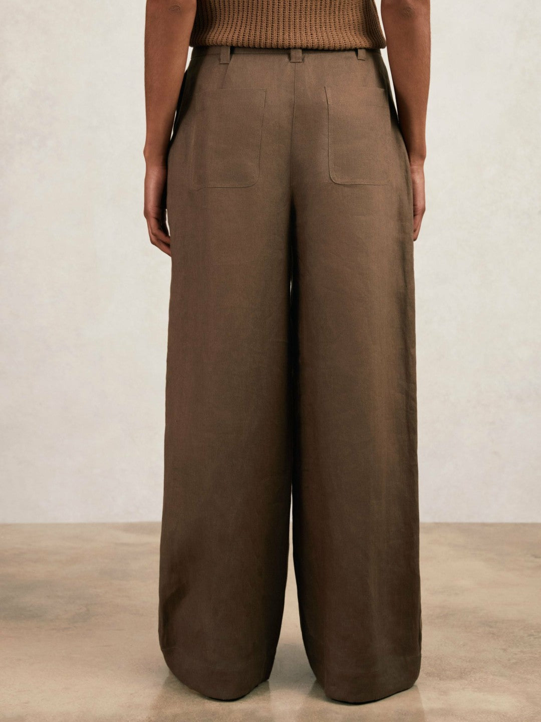 Reiss Petite Linen Wide Leg Trousers in Chocolate Brown