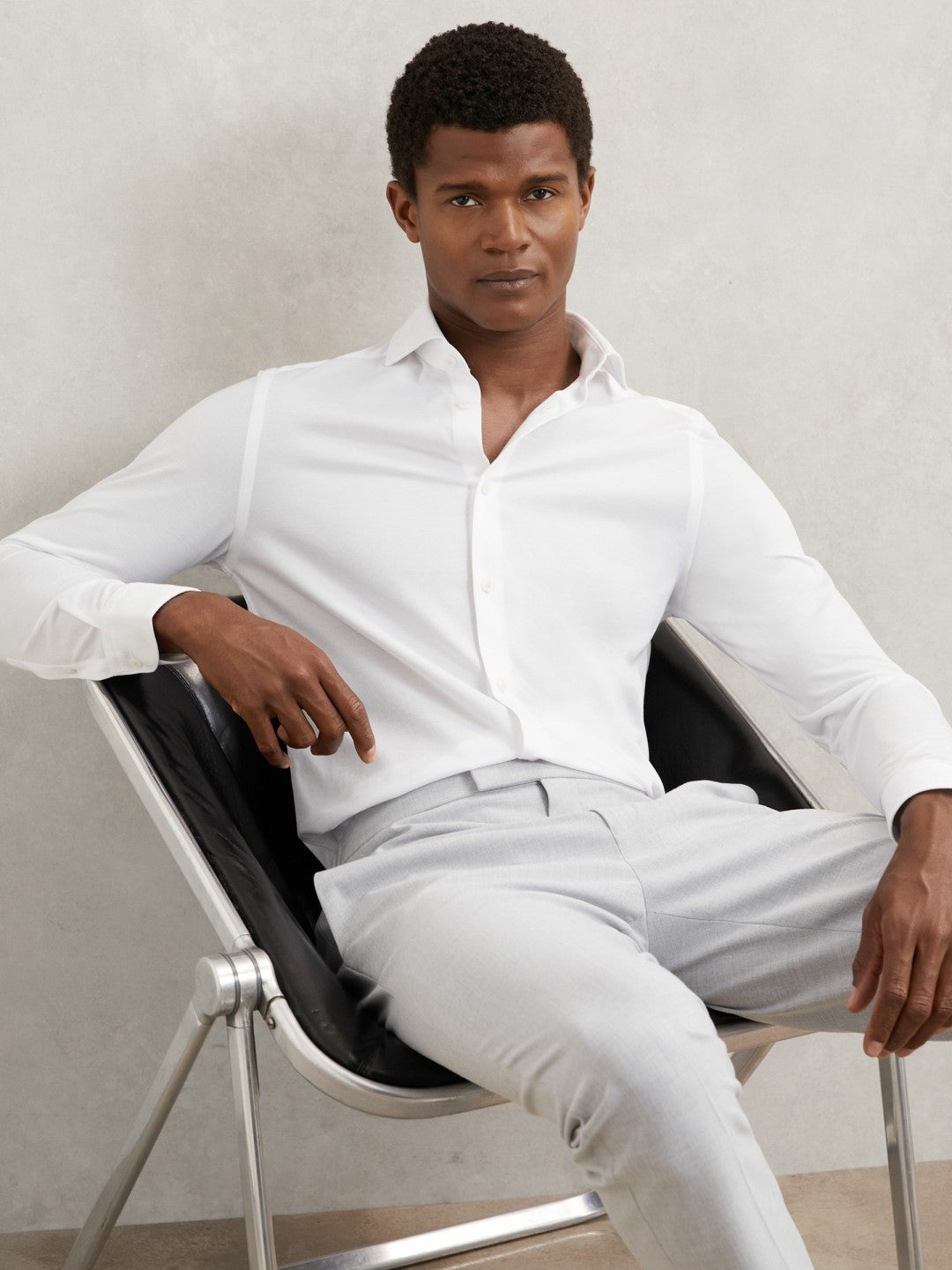 Reiss Cotton-Blend Jersey Cutaway-Collar Shirt in White
